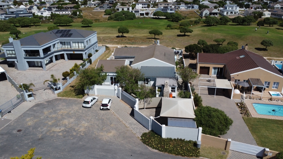 9 Bedroom Property for Sale in Country Club Western Cape